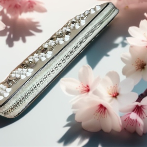 Christian Louboutin White Studded Wallet - Picture 4 of 8